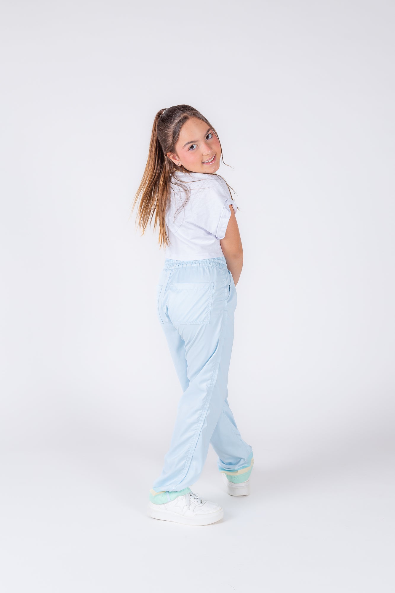 PANTALON BOTA ANCHA NIÑA IRIS